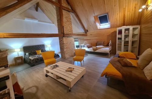 Rouvres-les-Bois Cottage | Inviting Gite Rouvres-les-Bois with Private Pool & Spa