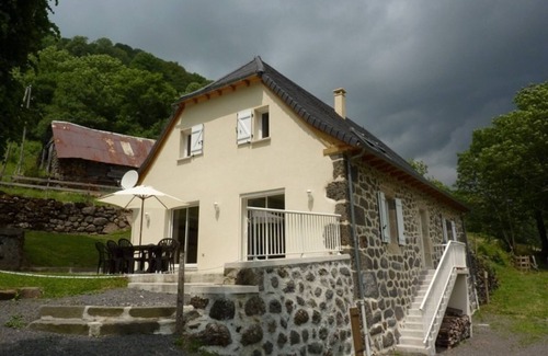 Saint-Clement Cottage | Gite Saint-Clément, 2 bedrooms, 4 persons