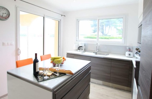 Lindbergh Plage Cottage | Gite Saint-Lô-d'Ourville, 3 bedrooms, 6 persons