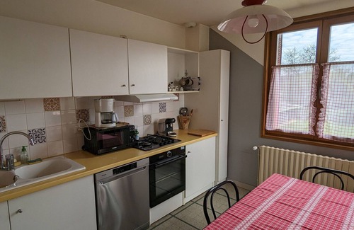 Saudrupt Cottage | Gite Saudrupt: Family-Friendly Retreat with Spa & Breakfast