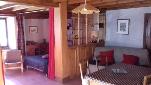 Gresse-en-Vercors House | Family-Friendly Escape at Gite Seguret with Great Reviews