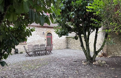Souvigny Cottage | Family-Friendly Gite Souvigny with 4 Cozy Bedrooms