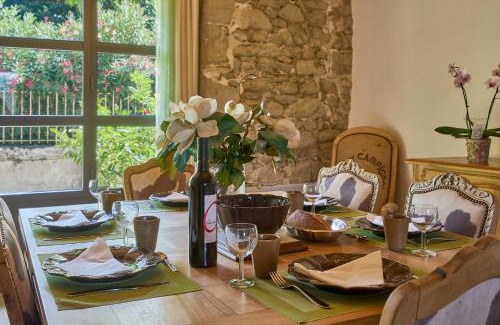 Alzonne House | Relax at Le Pigeonnier: Private Gîte with Pool & Spa