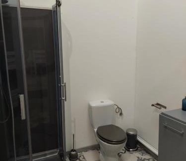 Tuchan Apartment | Charming Ancienne Grange Rénovée - Family & Pet Friendly Stay