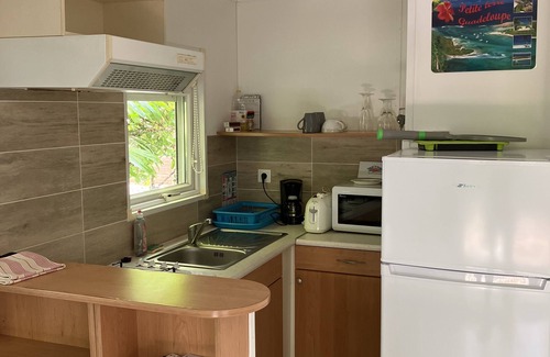 Saint-Francois Cabin | Gite Ty Koko: Ocean View with Pool & Spa Amenities