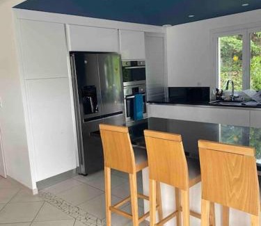 Bren Villa | Discover Gite un Bren de Bonheur: Family-Friendly Oasis