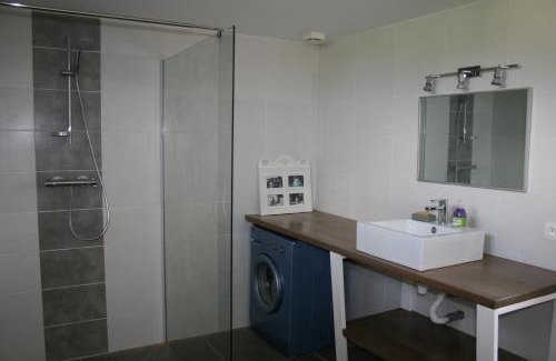 Chatte House | Family-Friendly Retreat at Gite Vercors-Chambaran