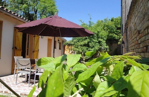 Nettancourt House | Gite Via Romana: Guest Rated 10/10 with Lake Views & Pool