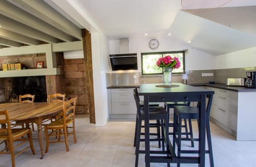 Villac Cottage | Inviting Gite Villac: 3 Bedrooms, Pool & Pet Friendly