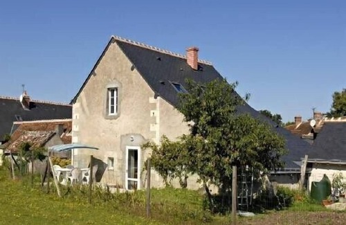 Saint-Avertin Cottage | Charming Gite in Quiet Hamlet Near Tours with Spa & Pool