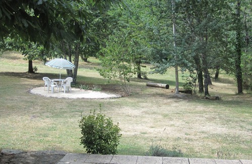 Montclera House | Impressive Gite with Pool and Breakfast for Unforgettable Stays