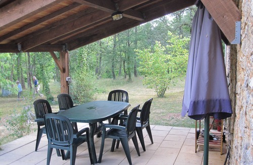 Montclera House | Impressive Gite with Pool and Breakfast for Unforgettable Stays