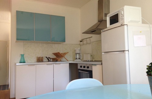 Curbans Apartment | Gîte with Lake Curbans View & Pool for Memorable Getaways