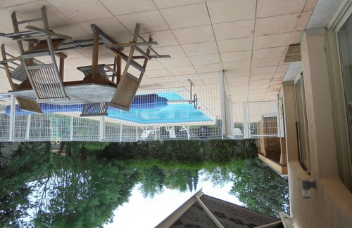Frans House | Relaxing Gites with Pool & Ocean View near Villefranche