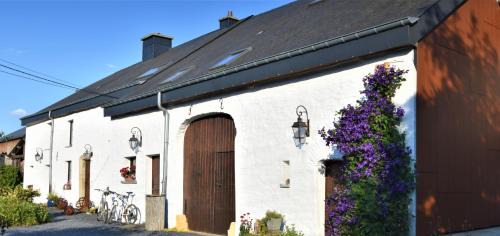 Louftemont House | Family-Friendly Gites-Clairiere-Ardenne with Pet Amenities