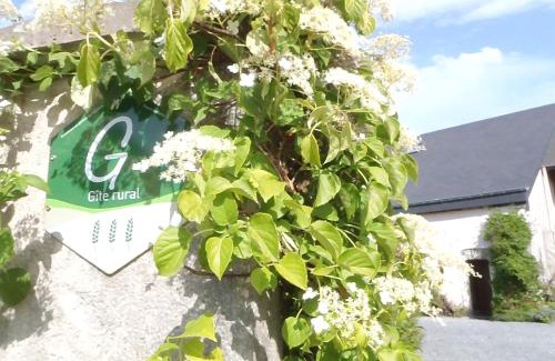 Louftemont House | Family-Friendly Gites-Clairiere-Ardenne with Pet Amenities