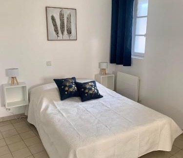 Cour-Cheverny House | Family-Friendly Retreat at Gites des Lavandières, Rated 8.7/10