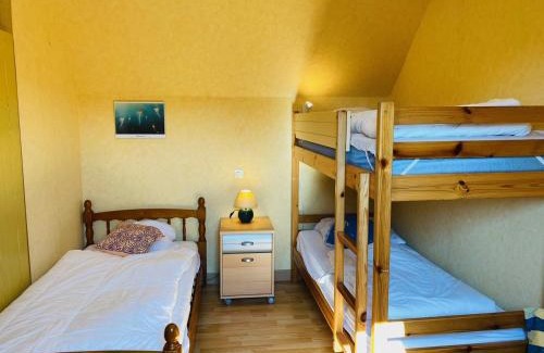 Cherrueix House | Gites des Sablons: Enjoy Oceanfront Bliss with Family