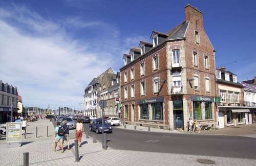 Paimpol House | Oceanfront Getaway at Gites du Port de Paimpol, Rated 9.8