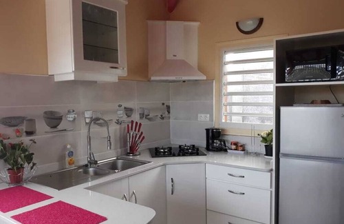 Anse-Bertrand House | GITES FLEURS D ABEILLES - Bungalow with Pool and Spa