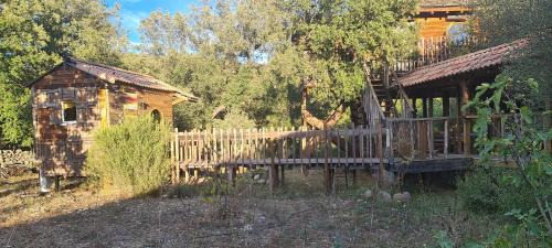 Omessa Bed & Breakfast | Discover Oceanfront Bliss at O Fil de L'Eau - 8.9/10 Score