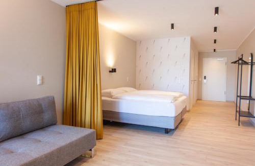 Wassenberg Hotel | Discover Gitstapper Hof: Pet-Friendly with Great Dining