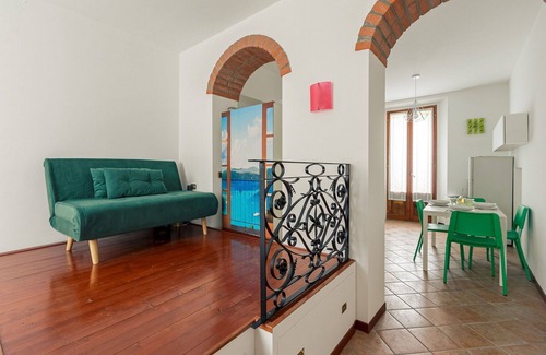 Vigentino Apartment | Giuseppe Ripamonti Vista Parco, Lovely Studio With Balcony By Halldis
