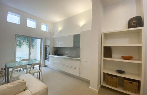 Tal-Ghoqod Apartment | Gizimin: Modern Central Apartment with Family-Friendly Amenities