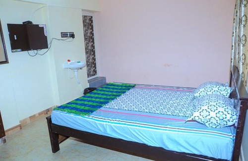 Thiruvidaimarudur Cabin | Family-Friendly Stay at GK Residency: Your Ideal Getaway