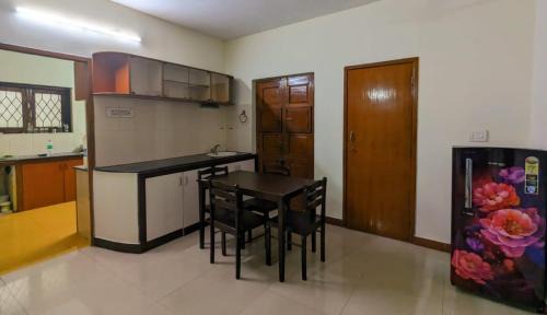 Chennai House | Budget-Friendly GKV Service Apartment with Family Amenities