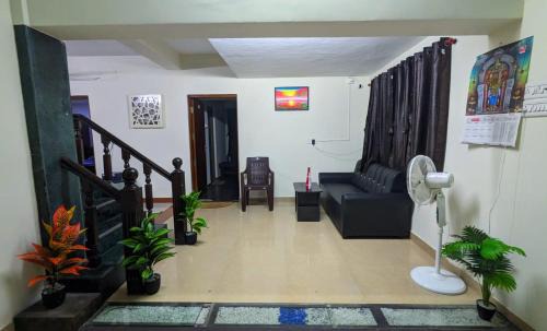 Chennai House | Budget-Friendly GKV Service Apartment with Family Amenities