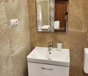 Szarvas Apartment | Top-Rated Glória Apartman Szarvas: Perfect for Families