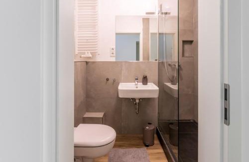 Altstadt I Apartment | Family-Friendly Glück Auf Appartements in Mülheim