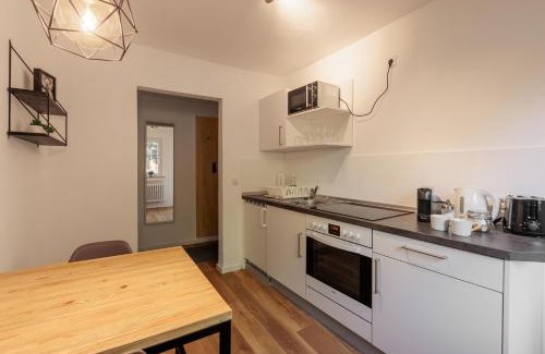 Mittelmeiderich Apartment | Discover Glück Auf Appartements Near Duisburg Stadtpark