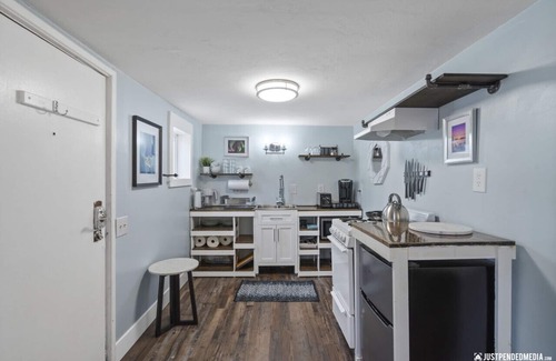 North Star Cottage | Experience Glacial-Inspired Decor with Family-Friendly Amenities