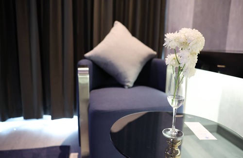 Khon Kaen Hotel | Inviting Glacier Hotel Khon Kaen with Pool & Family Amenities