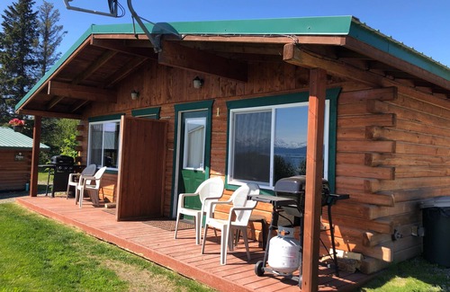 Kachemak Cabin | Unforgettable Glacier View Cabins with Private Duplex Retreats