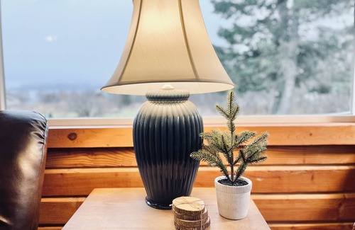 Kachemak Cottage | Experience Glacier View Cabins: Pet-Friendly Retreat