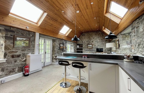 Kyleakin Cottage | Perfect 0 Bedroom Accommodation in Strathconon, Muir of Ord