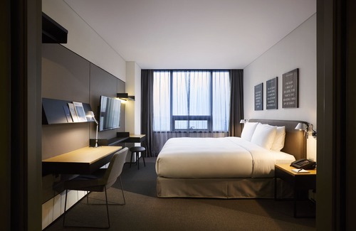 Mapo Hotel | Welcoming Glad Mapo: Guest Rated 9/10 with Family-Friendly Amenities