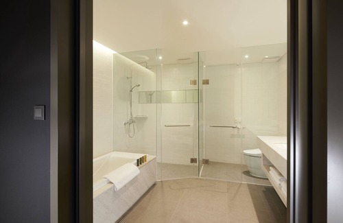 Mapo Hotel | Welcoming Glad Mapo: Guest Rated 9/10 with Family-Friendly Amenities