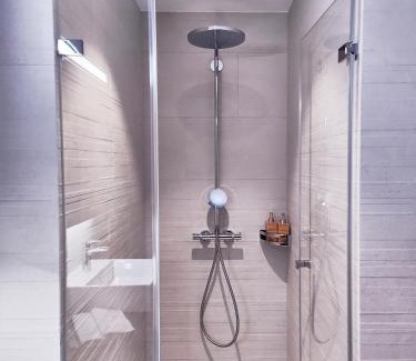 Uster District Apartment | Stylish GLAD Spot in Zurich - Central Location & Netflix