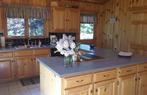 Southwest Harbor House | Guest Rated 10/10: Gladeview Craftsman Retreat Awaits