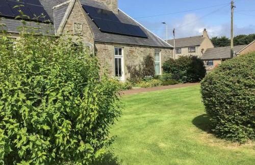 Hunspow House | Pet-Friendly Gladstone Cottage with an Impressive 9.6 Rating