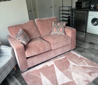 Rocester House | Gladstone cottage