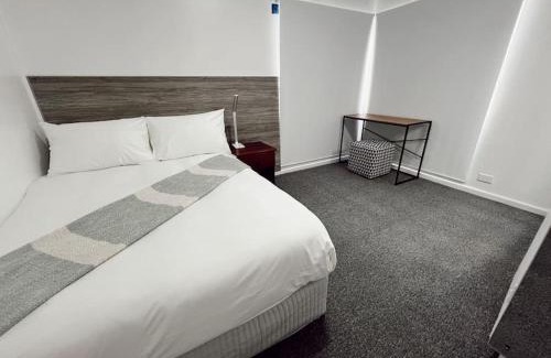 Suva Apartment | Explore Gem 5 Gladstone - Modern 2 Bedroom Retreat in Suva