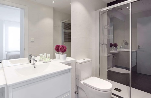 Egia Apartment | Experience Coastal Serenity at Gladys Attic Rentals