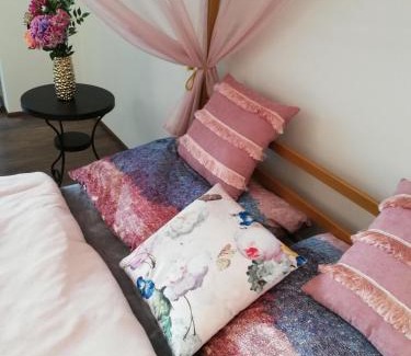 Bucovice Apartment | Stylish GLAM Apartmán Bučovice with Family-Friendly Amenities