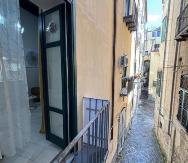 Rione Duomo House | Glam House & Boat: Pet-Friendly Escape with Ocean Views