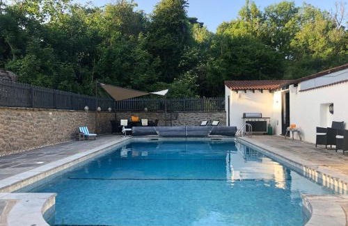 Wenvoe House | Pet-Friendly Glamorgan House: 4-Star Stay with Pool Access